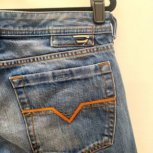 Men’s Diesel ZATHAN L.34 denim jeans 33 bootcut stitched pockets button fly